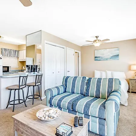 Gulf Highlands 116 Damon Circle #K Hotel